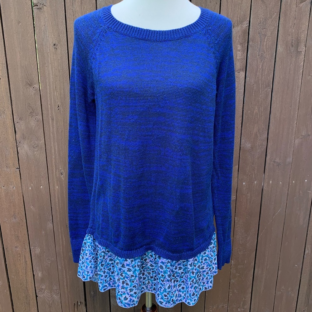 American Eagle | Size Small Blue Sweater Top with Printed Bottom